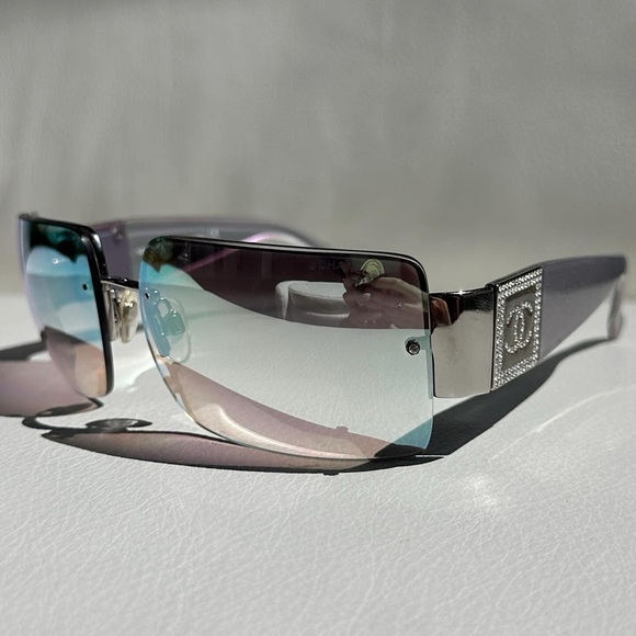 CHANEL Y2K Era 4095-B Sunglasses - Picture 3 of 11